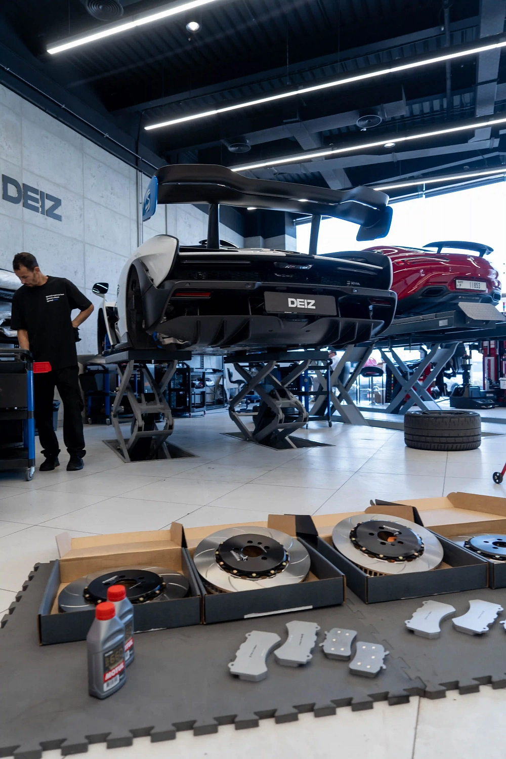 McLaren Senna Tuning Project: GiroDisc Brake Upgrade | DEIZ GARAGE